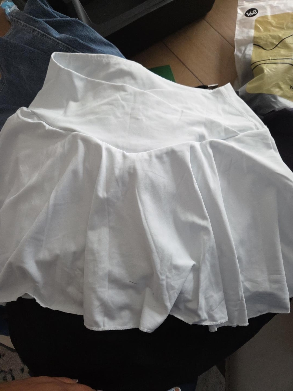 Halara White Flared Women’s Skirt. Medium